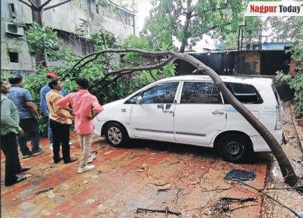 Mother Nature’s surprise: Rains, thunderstorms hit Nagpur in scorching May!
