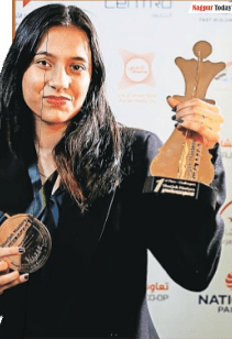 Nagpur’s Chess Queen Divya Deshmukh wins Sharjah Challengers title