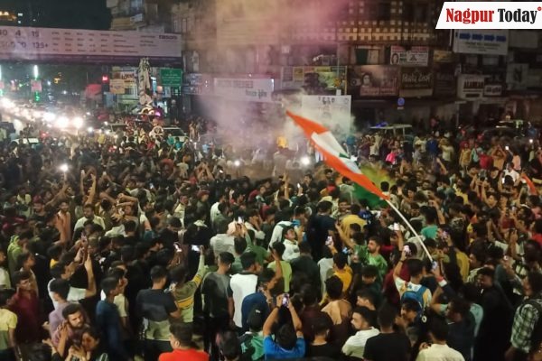 टीम इंडियाने रचला इतिहास;आयसीसी टी 20 वर्ल्ड कप ट्रॉफीवर कोरले नाव, नागपूरसह देशभरात जल्लोष!