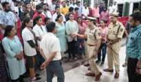 Nagpur Police Commissioner Engages with Striking MARD Doctors at Medical and Mayo Hospitals