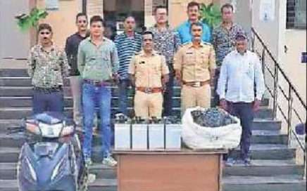 Hudkeshwar Police after recovering the stolen wire bundles.