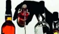 Midnight police raids on dhabas in Nagpur for serving liquor illegally