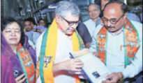 BJP urges Vaishnaw to split Nagpur-Secunderabad Vande Bharat Exp to boost revenue