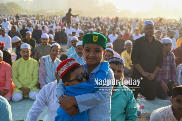 Eid Mubarak: Nagpur’s Muslims celebrate Eid-ul-Fitr with prayers, feasting, and charity