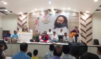 गोंदिया:  हैप्पीनेस प्रोग्राम और भजन संध्या के साथ मनाया श्री श्री रविशंकर का जन्म दिवस