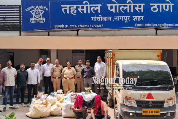 Rs 8 lakh worth of banned tobacco seized, two smugglers arrested in Nagpur
