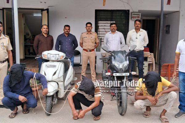 Mankapur Police Nab Drug Trio, Seize MD Worth Over ₹4 Lakh