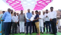 Bawankule inspects farm access road in Katol, stresses quality execution