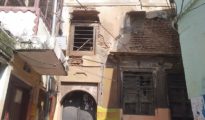जर्जर मकान खाली करना पड़ा, हाई कोर्ट को दी गई सामान हटाने की जानकारी