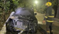 Parked car gutted in midnight blaze in Manish Nagar, Nagpur; no injuries reported