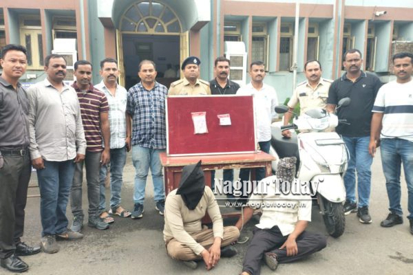 Kalamna cops nab two goons after chase, seize pistol, live cartridges