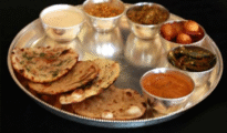 चांदीच्या ताटात ‘जनतेचा कर’; आमदार-खासदारांच्या एका जेवणासाठी तब्बल ४५०० रुपयांचा खर्च