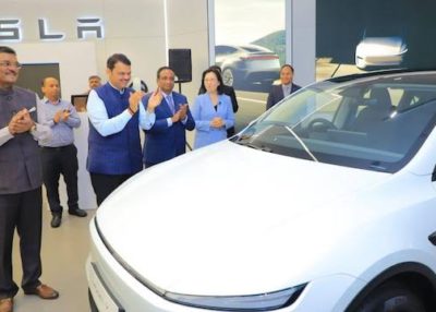 Tesla Drives Into India: Mumbai Showroom Inaugurated as Gadkari’s “Make in India” Stand Shapes EV Milestone