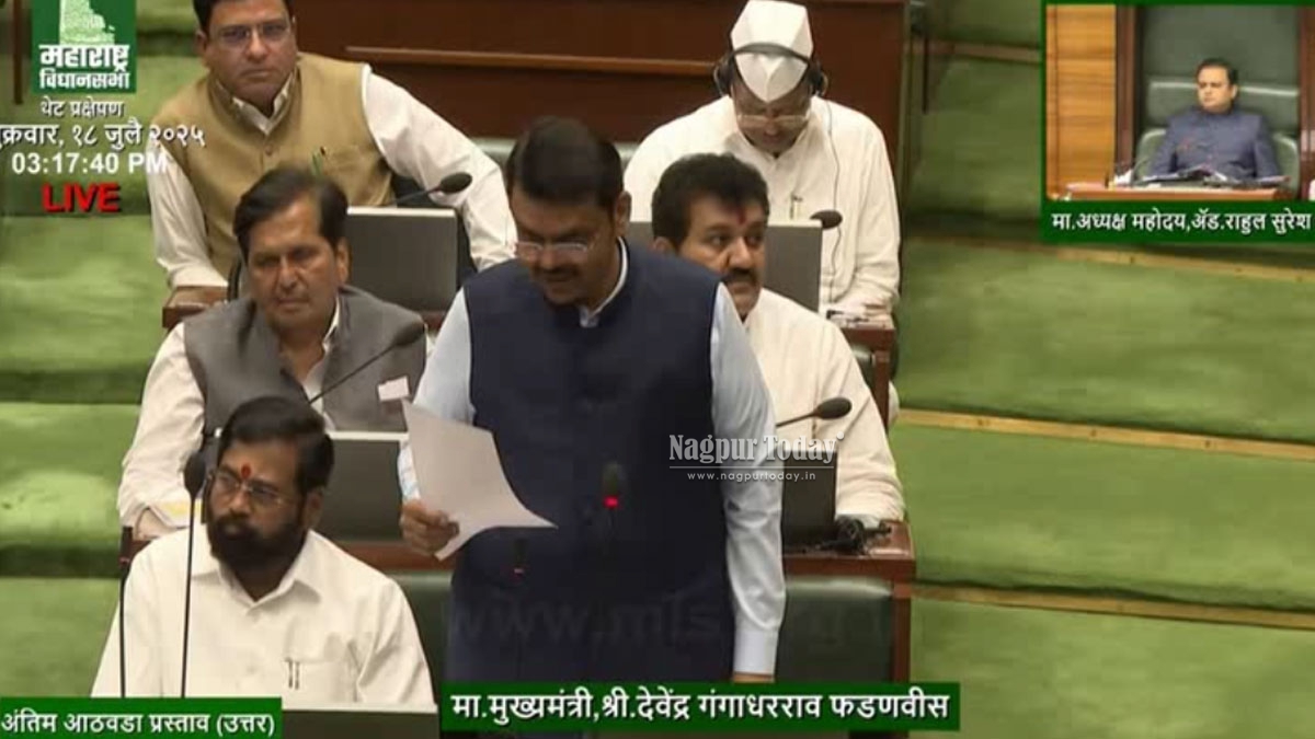 Opposition Trying to Tarnish Nagpur's Im...