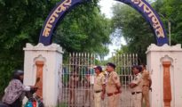 मुंबई ट्रेन विस्फोट: दो लोगों को नागपुर जेल से रिहा किया गया, एक को सुनाई गई थी मौत की सजा