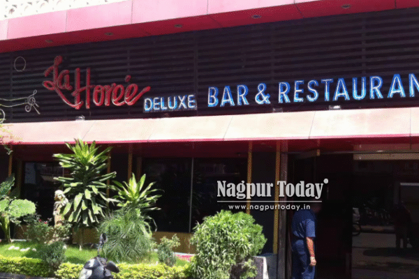 Operation Thunder: Barrel Café, Lahori Bar & Martini Lounge Booked in Nagpur Police’s Midnight Crackdown