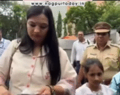 BJP MLC Parinay Fuke’s sister-in-law Priya stages protest outside Vidhan Bhavan