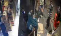 नागपुरातील लकडगंज परिसरातील वाईन शॉपवर शस्त्रधारी हल्ला