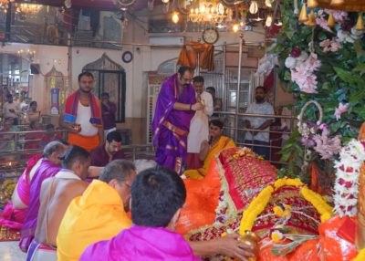 गडकरी परिवार ने चमत्कारिक श्री हनुमान मंदिर जामसांवली में श्री हनुमान जी की पूजा का पूर्णाहुति अनुष्ठान किया।