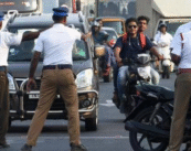 नागपुरात वाहतूक पोलिसांची कारवाई; ७० ऑटोसह  ई-रिक्शा जप्त  नियमभंग करणाऱ्यांवर कारवाई