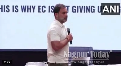 Rahul alleges ‘vote chori’ in Karnataka in 2014 polls