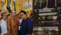 गणरायाच्या साक्षीने ठाकरे बंधूंचं पुनर्मिलन; उद्धव ठाकरेंनी राज ठाकरेंच्या शिवतीर्थवर घेतले बाप्पाचे दर्शन!