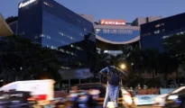 ICICI Bank U-turn: Minimum balance to be Rs 15,000