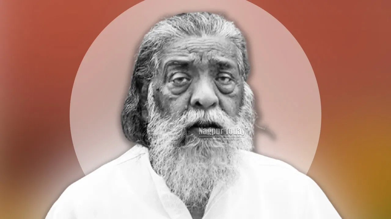 Former Jharkhand CM Shibu Soren passes a...