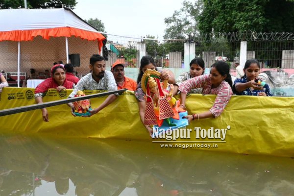 Devotional Atmosphere Marks Ganesh Visarjan in Nagpur