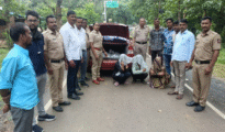 नागपुरातील पारशिवनीत २२५ लिटर महुआ दारूसह ५ लाखांहून अधिक माल जप्त, तिघांना अटक