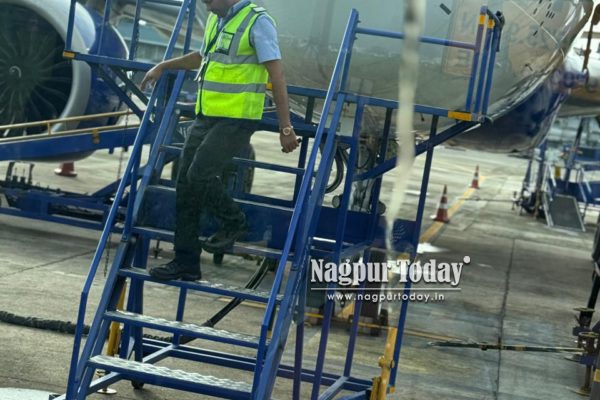 Nagpur-Kolkata IndiGo Flight Returns After Bird Hit, 272 Passengers Onboard Safe