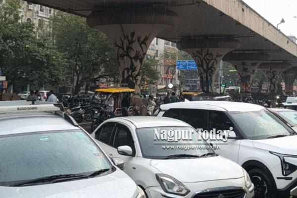 Unseasonal Rain in Nagpur Brings Welcome Relief from October Heat