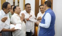 Sitabuldi Merchants Laud CM Fadnavis’ Swift Action on Hawker Issue