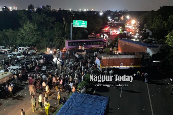 Bacchu Kadu Begins Vacating Protest Site After Defying Court Deadline; Heavy Police Presence in Nagpur