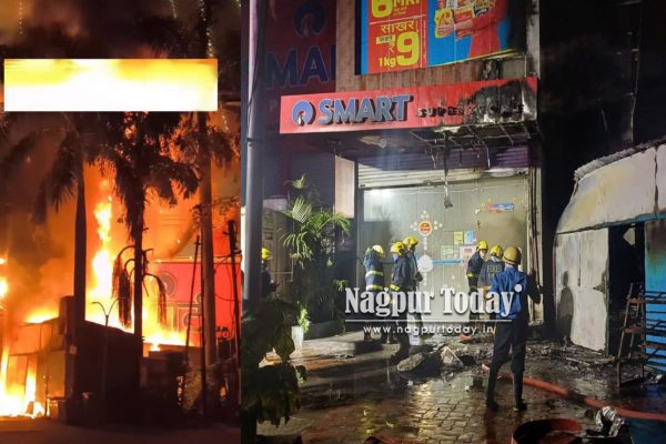 FIR Filed Against Reliance Smart Superstore After Laxmi Nagar Fire