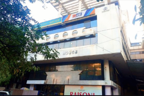 Income Tax Raids Shradha AI in Nagpur; Linked to Raisoni Group Enterprise
