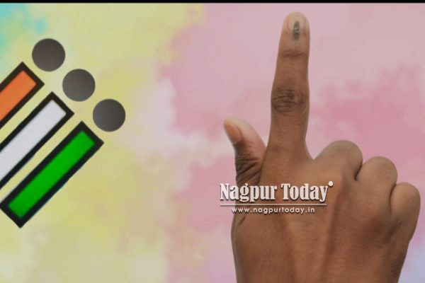 नगरपंचायत निवडणुका २०२५ : मतदान वाढवण्यासाठी २ डिसेंबरला राज्यात सार्वजनिक सुट्टी जाहीर