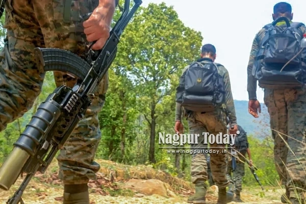 Encounter breaks out between security personnel and Naxalites in Chhattisgarh