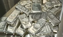 Silver prices breach Rs 4 lakh per kg mark in futures trade