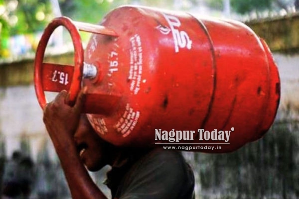 LPG Crisis Deepens: Government May Reduce Domestic Cylinder Refill to 10 kg Amid Global Supply Disruptions