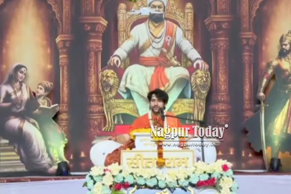 मोठ्या घरातील माताही दारू पितात…; धीरेंद्र शास्त्रींच्या वक्तव्याने नागपुरात वादंग, काँग्रेस आक्रमक