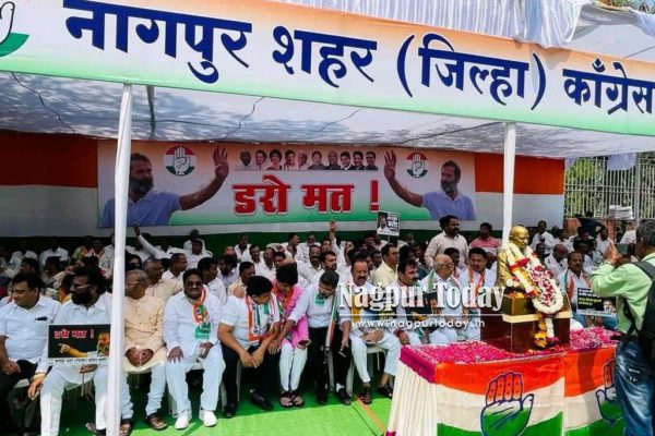 ‘निष्ठेला लाथ, नवख्यांना साथ’; नागपूर काँग्रेसमध्ये स्फोट, कमलेश समर्थांचा राजीनामा