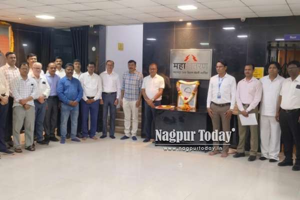 भारतीय संविधानाचे शिल्पकार डॉ. बाबासाहेब आंबेडकर यांना महावितरण आणि महानिर्मितीतर्फे विनम्र अभिवादन