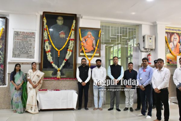 मनपातर्फे भारतरत्न डॉ. बाबासाहेब आंबेडकर यांना विनम्र अभिवादन