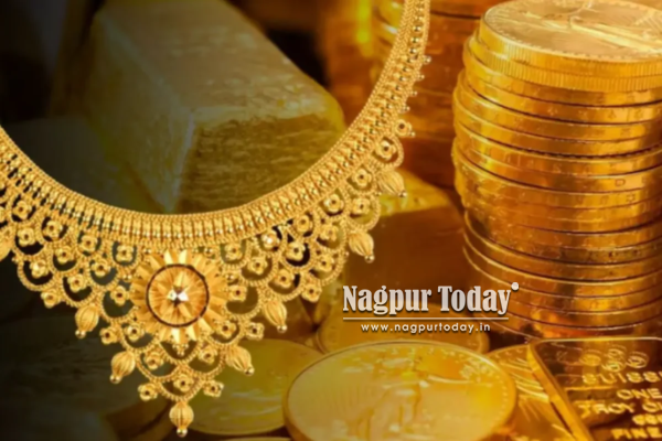 सोन्याला सौम्य तेजी, चांदीत घसरण; गुंतवणूकदारांचे जागतिक घडामोडींवर लक्ष