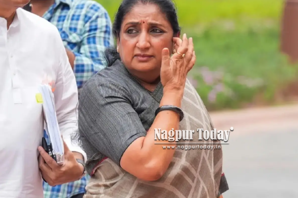 बारामती पोटनिवडणूक;ही निवडणूक म्हणजे दादांना आदरांजली;मतदानानंतर सुनेत्रा पवार यांची भावनिक प्रतिक्रिया