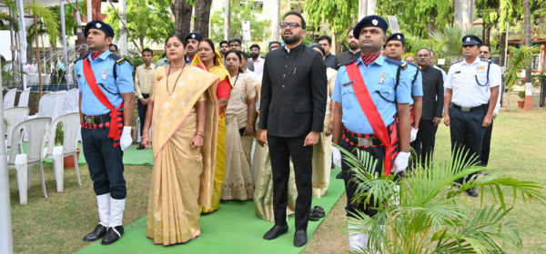 Nagpur Mayor Nita Thackeray Calls for Collective Commitment to a Clean and Green City on Maharashtra Day