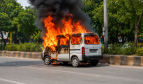 Moving Maruti Van Turns Into Fireball Near Wathoda Chowk