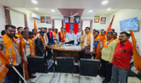 नागपुरात RTO कार्यालयावर शिवसेनेचा घेराव; ओव्हरलोड वाहनांवर कारवाईचा प्रश्न ऐरणीवर