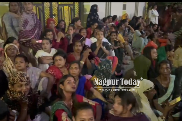 नागपुर में तृतीयपंथियों का उग्र विरोध; पीठाभिषेक कार्यक्रम के खिलाफ देर रात धरना